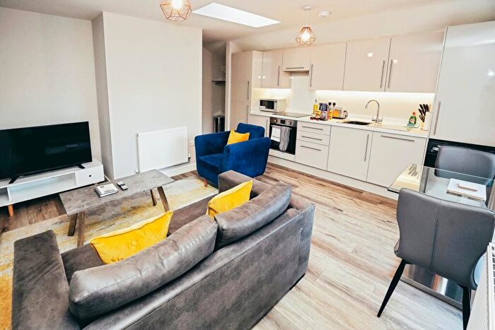 1 Bedroom Flat To Rent In Radcliffe Road, West Bridgford, NG2