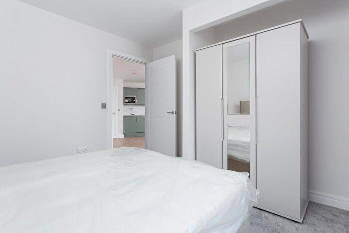 1 Bedroom Flat To Rent In Stockdale House, Victoria Road, Leeds, West Yorkshire, LS6