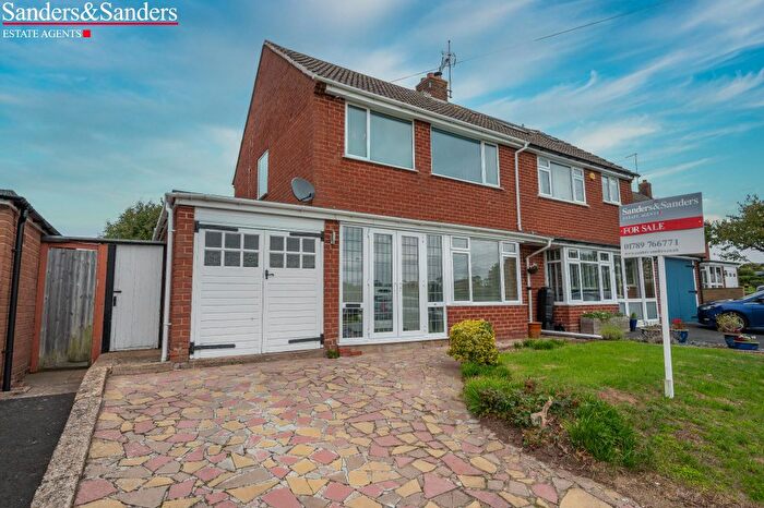 3 Bedroom Semi-detached House For Sale In School Road, Great Alne, Alcester, B49