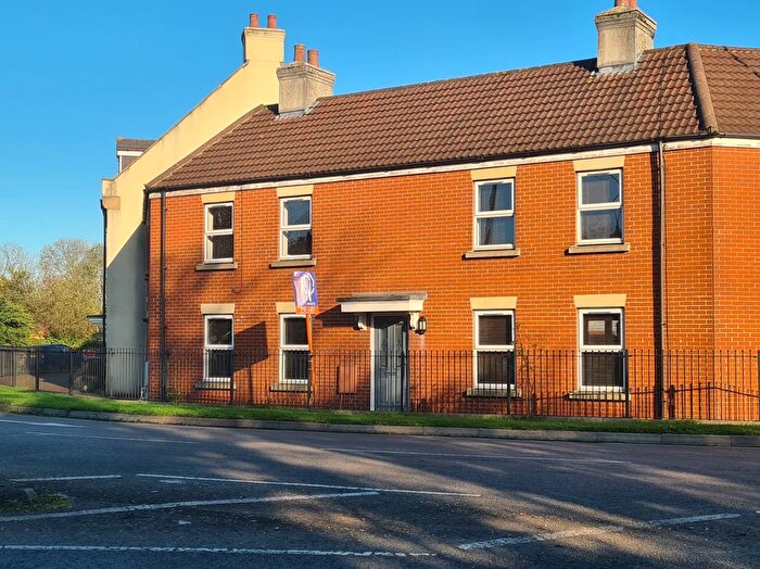 3 Bedroom Terraced House To Rent In Rowan Place, Weston-Super-Mare, BS24