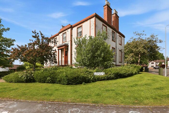 1 Bedroom Flat For Sale In Loanhead Lane, Linwood, PA3