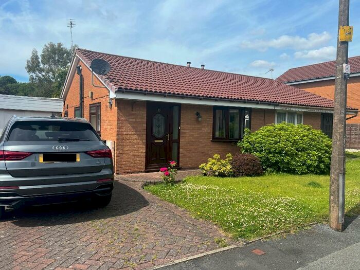 2 Bedroom Bungalow To Rent In Middlebrook Drive, Lostock, Bolton, BL6