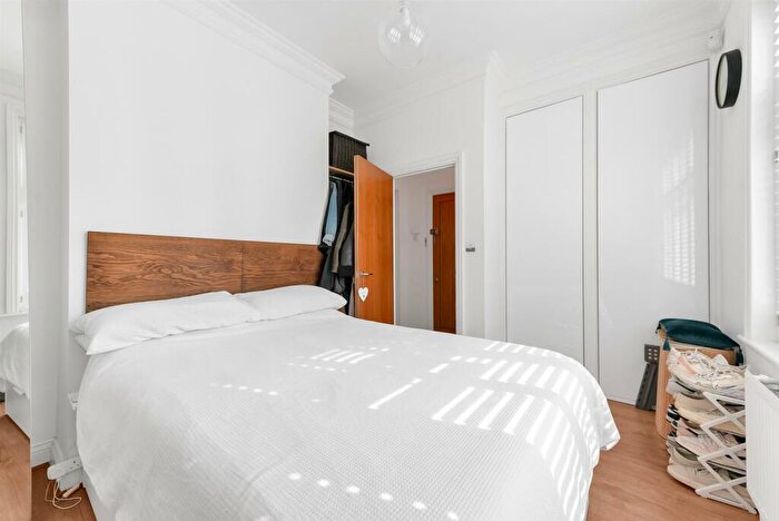 1 Bedroom Flat For Sale In London Lane, Bromley, BR1