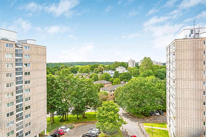 1 Bedroom Flat For Sale In Holmsley House, Roehampton, SW15
