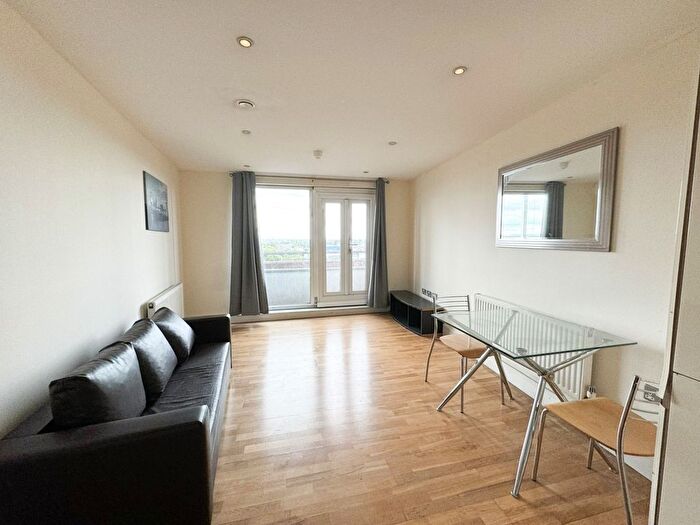 1 Bedroom Flat To Rent In Flat Raphael House, High Road, Ilford, Essex, Ys, Uk, IG1