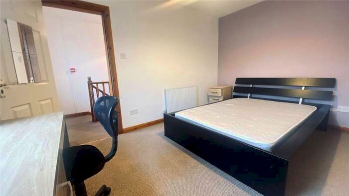 4 Bedroom House To Rent In Ashley Road (4 Bed), Bangor, Gwynedd, LL57