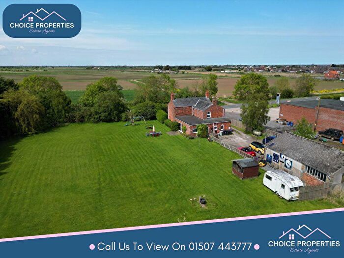 4 Bedroom Detached House For Sale In Alford Road, Sutton-On-Sea, LN12