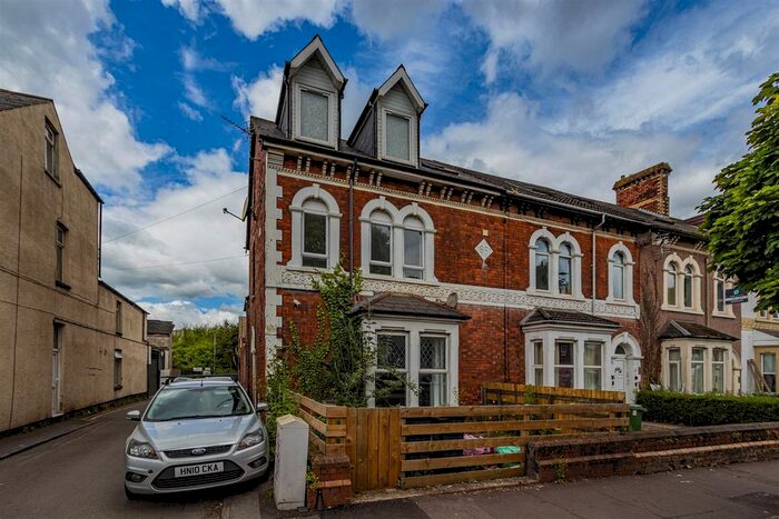 2 Bedroom Flat To Rent In Clive Street, Cardiff, CF11