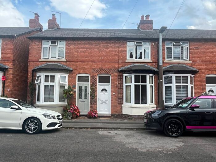 2 Bedroom Terraced House To Rent In Grove Avenue, Solihull, West Midlands, B91