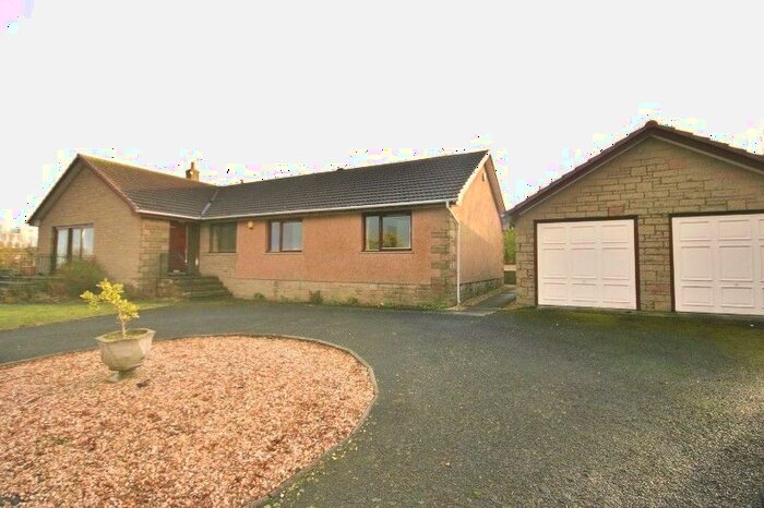 4 Bedroom Bungalow To Rent In Old Dalkeith Road, Edinburgh, EH16