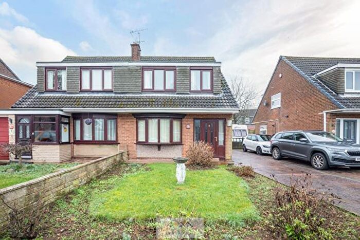 3 Bedroom Semi Detached House For Sale In Devonshire Drive, North Anston, Sheffield, S25