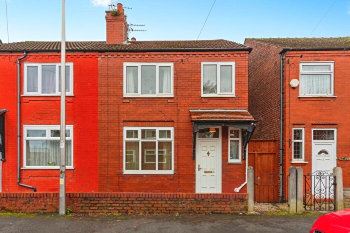 3 Bedroom House For Sale In Islington Road, Stockport, Greater Manchester, SK2