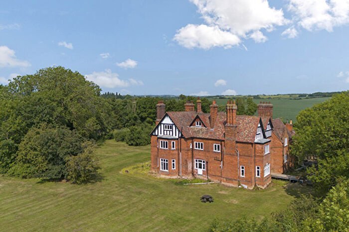 8 Bedroom Detached House For Sale In Easton Road, Stonely, St. Neots, Cambridgeshire, PE19