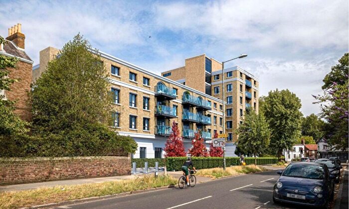 2 Bedroom Apartment For Sale In Church Grove, Hampton Wick, KT1