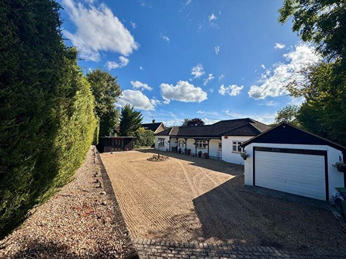 4 Bedroom Detached Bungalow For Sale In White House Lane, Wooburn Green, HP10