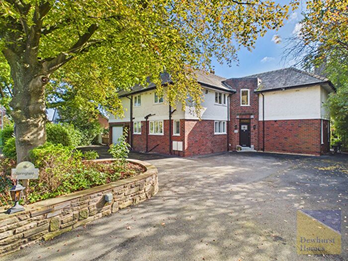 6 Bedroom Detached House For Sale In Dilworth Lane, Longridge, PR3