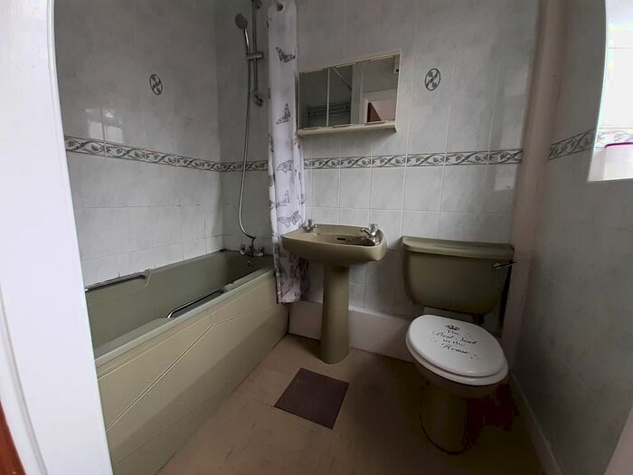 2 Bedroom End Of Terrace House To Rent In Railbrook Court, Railway Street, Crewe, CW2