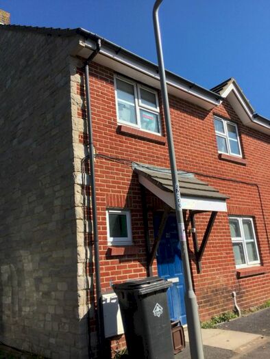 3 Bedroom Town House To Rent In Marsh Way, Swanage, BH19