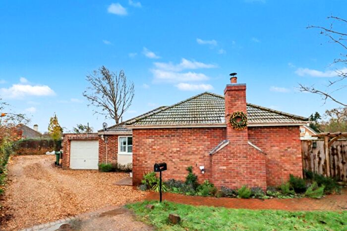 2 Bedroom Detached Bungalow For Sale In Sandy Crescent, Ingoldisthorpe, King's Lynn, Norfolk, PE31