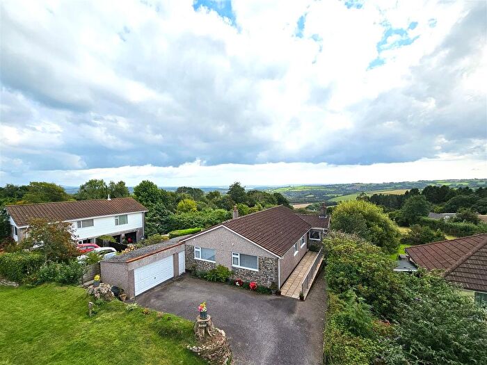 4 Bedroom Detached Bungalow For Sale In Rising Sun, Callington, PL17