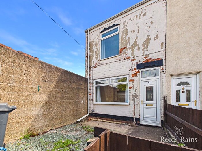 3 Bedroom End Terrace House For Sale In Irenes Avenue, Lorraine Street, Hull, East Yorkshire, HU8