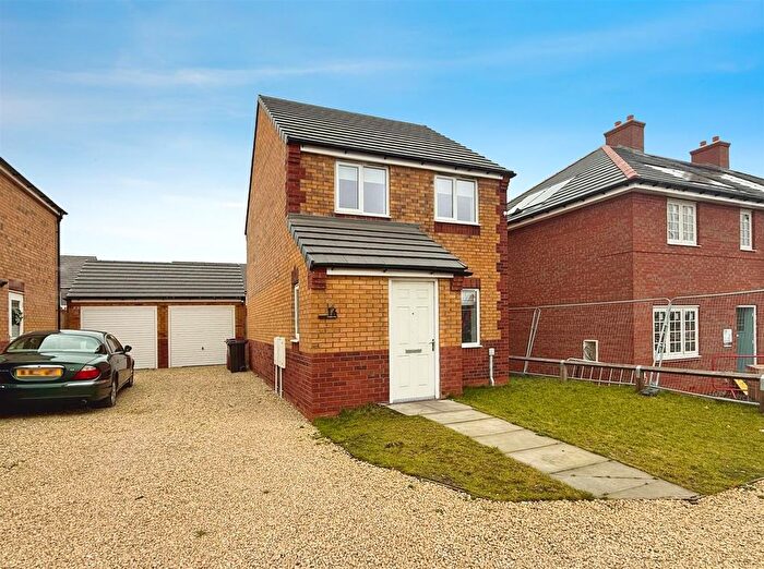 3 Bedroom Detached House For Sale In Colliery Way, Creswell, Worksop, S80