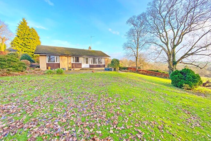 2 Bedroom Detached Bungalow To Rent In Hill Top Lane, Pannal, HG3