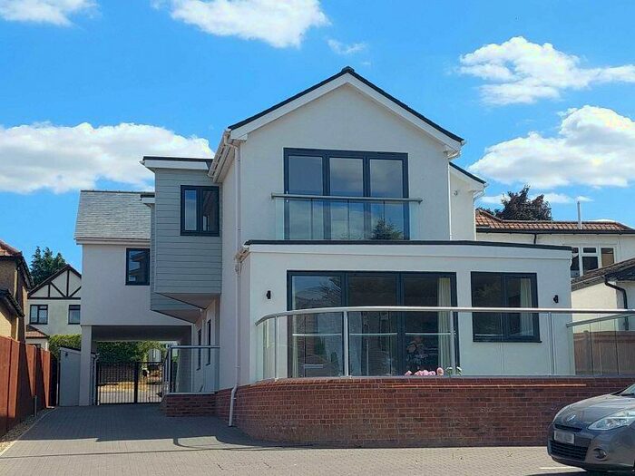 1 Bedroom Flat To Rent In Vincent Mews, Leatherhead Road, Great Bookham, KT23