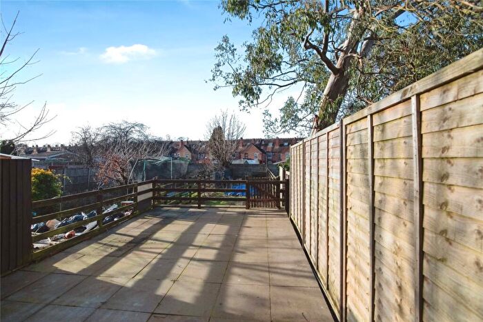 3 Bedroom Terraced House For Sale In Jakeman Road, Birmingham, West Midlands, B12