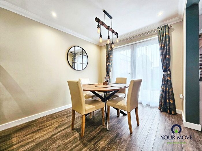 2 Bedroom End Of Terrace House For Sale In Mentmore Road, Ramsgate, Kent, CT12