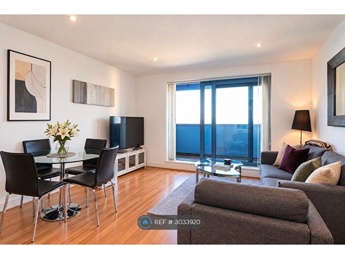 1 Bedroom Flat To Rent In Western Gateway, London, E16