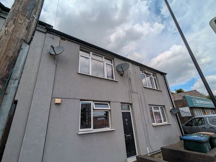 1 Bedroom Flat To Rent In Foleshill Road, Coventry, CV6