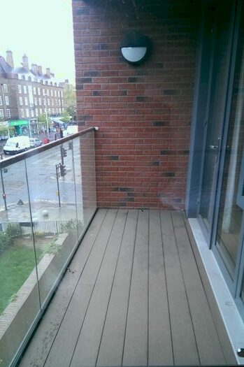 1 Bedroom Flat To Rent In Stewarts Road, London, SW8