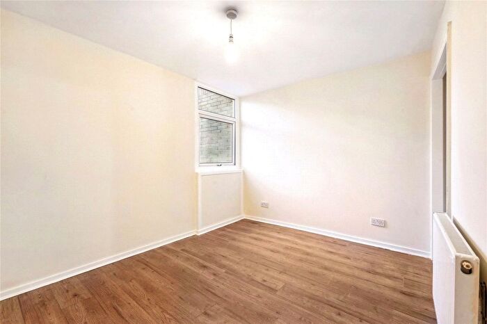 5 Bedroom Terraced House To Rent In Coburg Crescent, London, SW2
