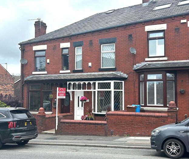2 Bedroom Terraced House For Sale In Middleton Road, Chadderton, Oldham, OL9