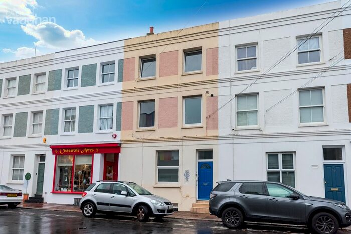 1 Bedroom Flat To Rent In Rock Street, Brighton, East Sussex, BN2