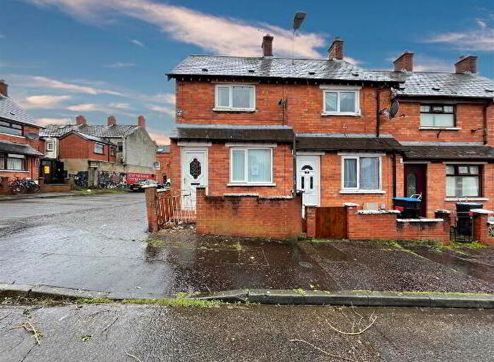 2 Bedroom Terrace House For Sale In Ainsworth Parade, Belfast, BT13