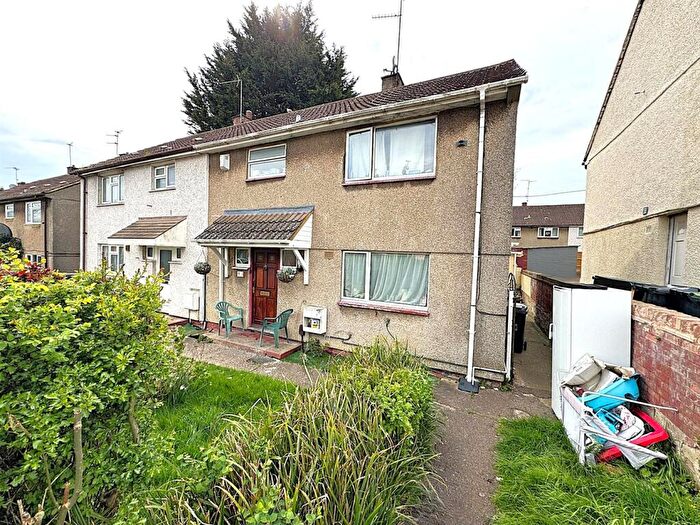 3 Bedroom Terraced House For Sale In Sedbergh Road, Corby, NN18