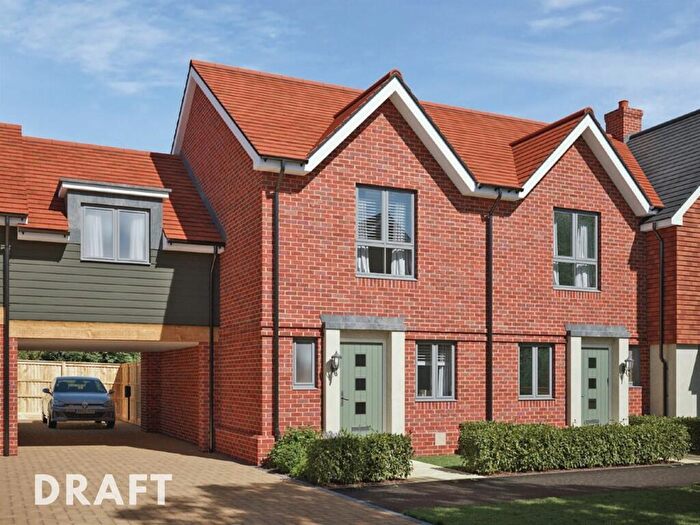 2 Bedroom Terraced House For Sale In Brockhills Lane, New Milton, BH25