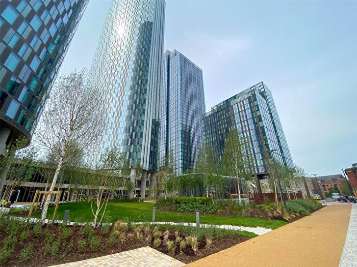 1 Bedroom Apartment To Rent In Blade Tower, Silvercroft Street, Manchester City Centre, Greater Manchester, M15