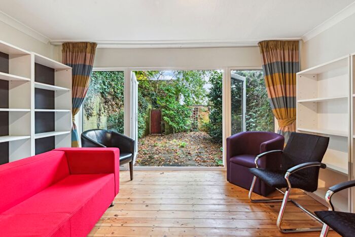 4 Bedroom Terraced House To Rent In Laverstoke Gardens, Roehampton, SW15