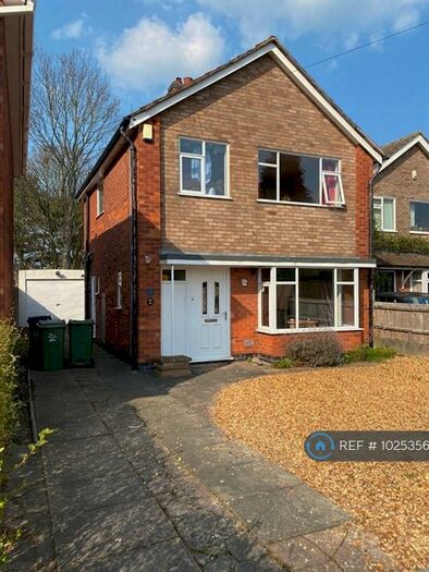 3 Bedroom Detached House To Rent In Coniston Crescent, Loughborough, LE11