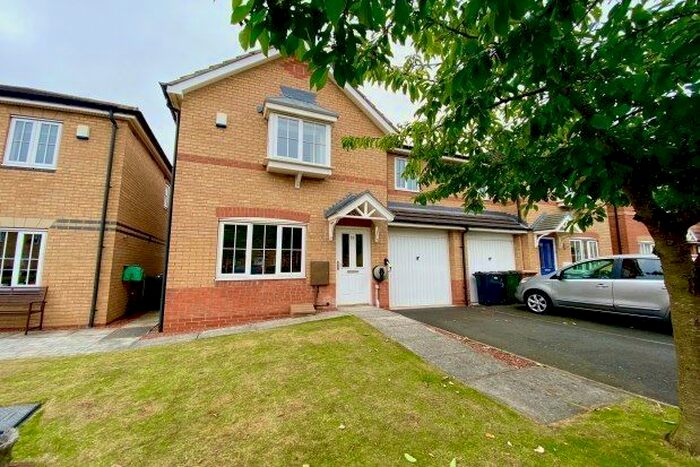 3 Bedroom Semi-Detached House To Rent In Westbury Court, Newcastle Upon Tyne, NE12