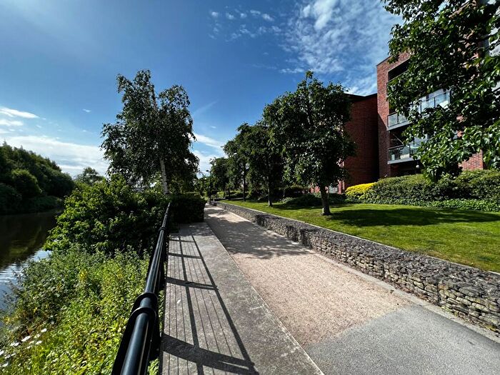 2 Bedroom Flat For Sale In Goodman Street, Hunslet, Leeds, LS10