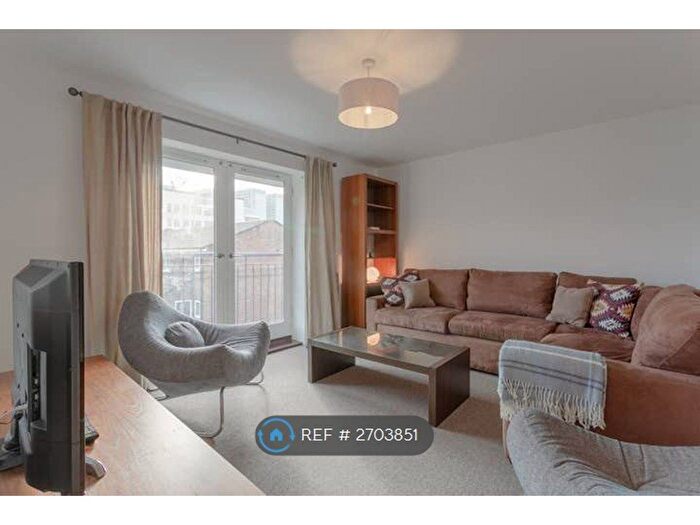 2 Bedroom Flat To Rent In Chicksand Street, London, E1