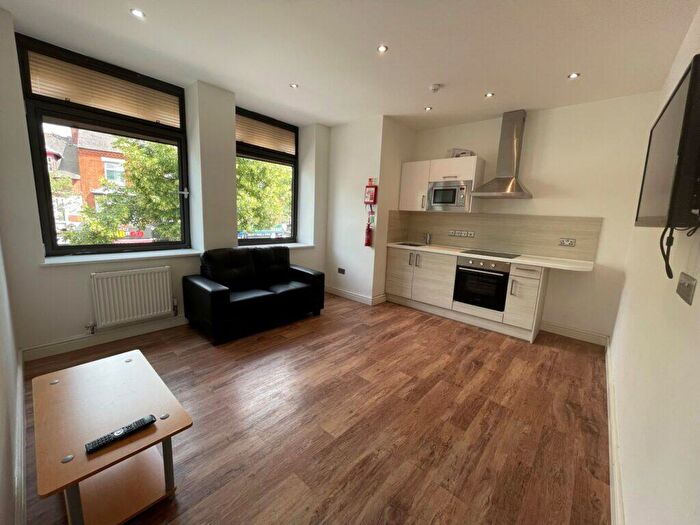 1 Bedroom Flat To Rent In Westcotes Drive, Leicester, LE3