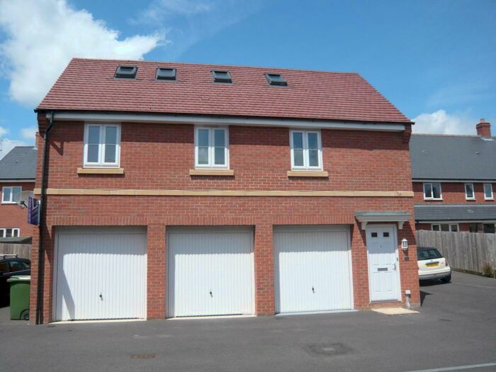 2 Bedroom Property To Rent In Palmer Road, Faringdon, SN7