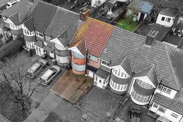 3 Bedroom Terraced House For Sale In Charlton Road, Harrow, HA3