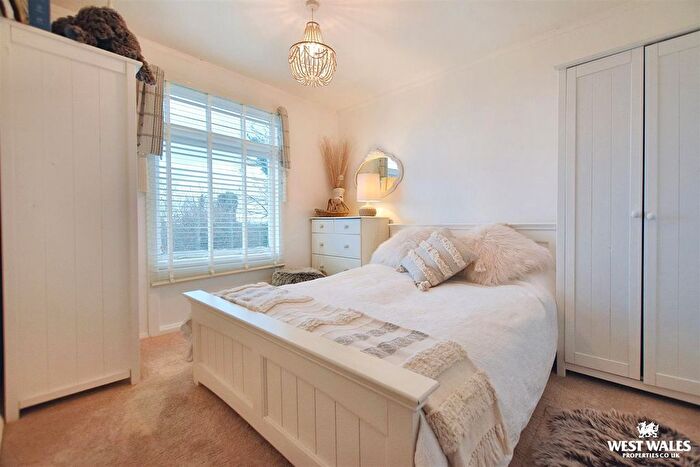 3 Bedroom Detached Bungalow For Sale In Newport, SA42