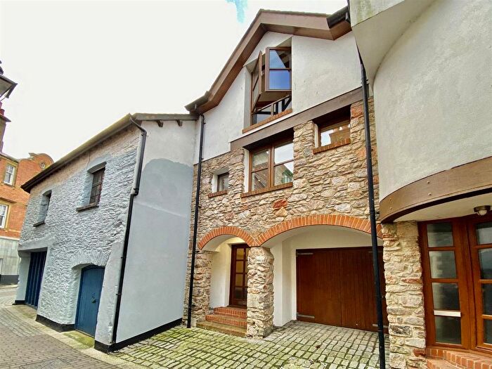 2 Bedroom Terraced House For Sale In Pump Street, Brixham, TQ5